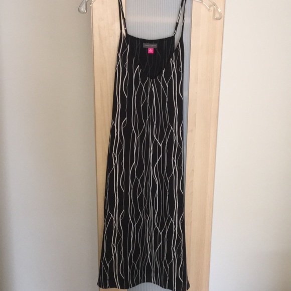 NWT Electric Lines - Vince Camuto - Adjustable Straps - Picture 6 of 7